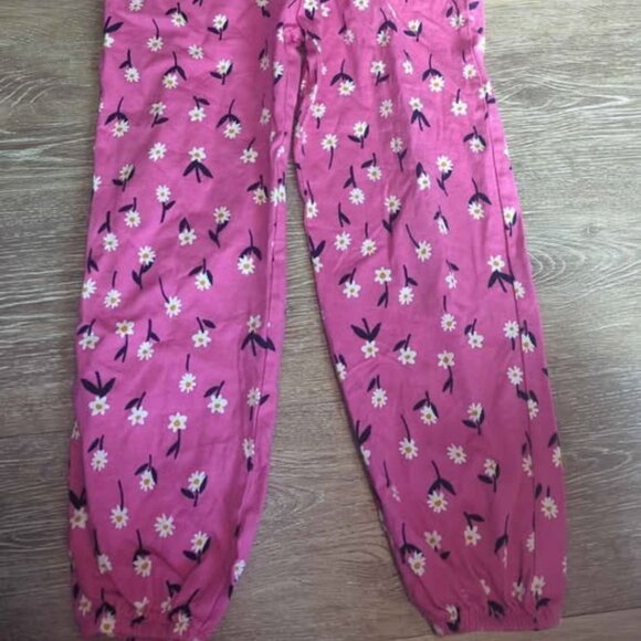 Hanna Andersson Pink Floral Pant Romper EUC Girls Sleeveless Jumpsuit Size 6/7 - Picture 2 of 6